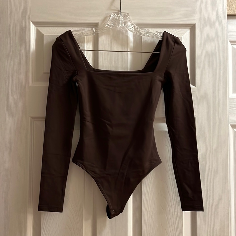 Aritzia Babaton Dark Brown Bodysuit XS